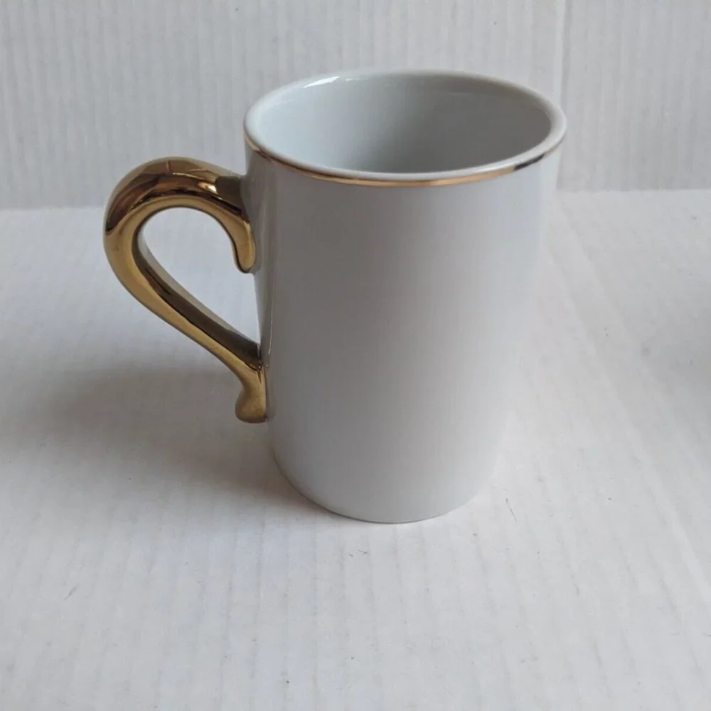 ROSANNA Dore Collectible Mug IN A GIFT BOX *NEW* 12 OZ